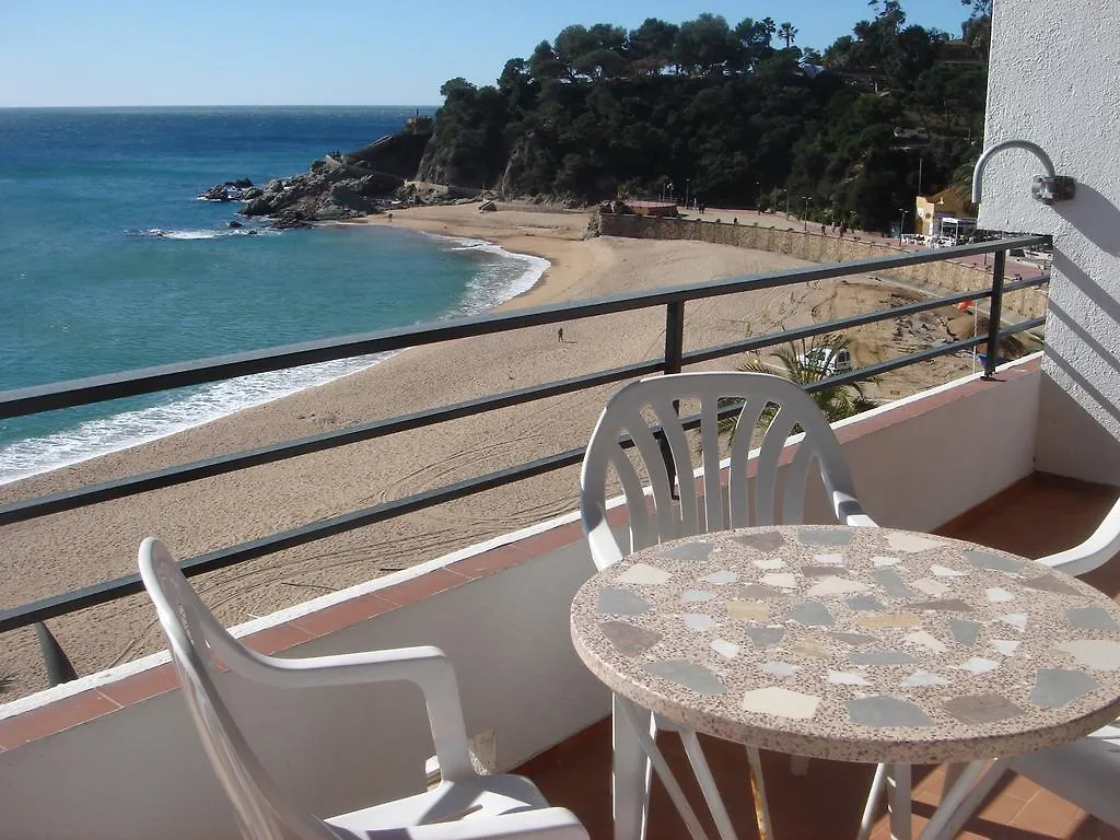 Apartaments Lloveras Lloret de Mar İspanya