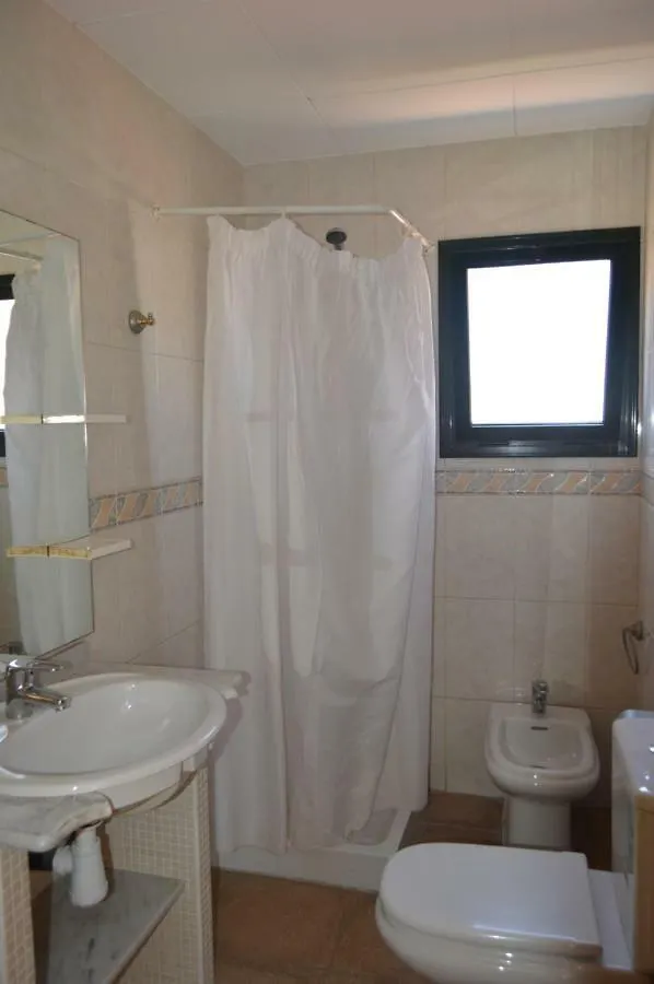 Apartaments Lloveras Lloret de Mar İspanya